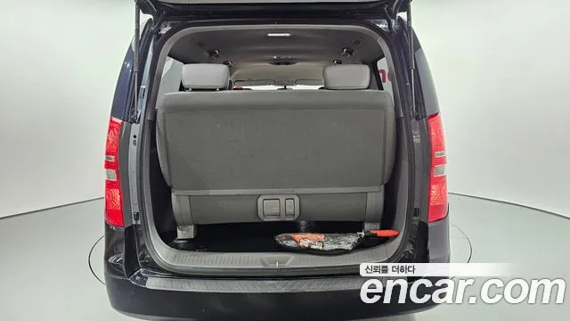 Hyundai Starex 2019 — фото 20