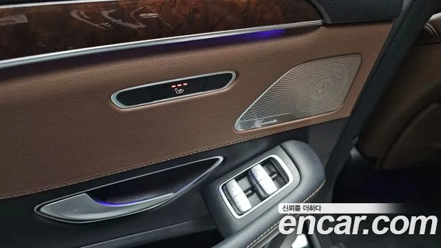 Mercedes-Benz S-Class 2015 — фото 18