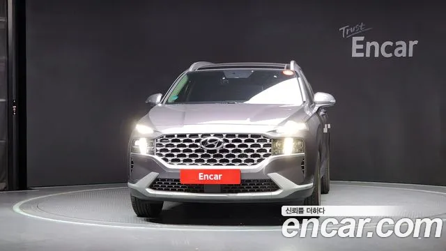 Hyundai Santafe 2022 — фото 3