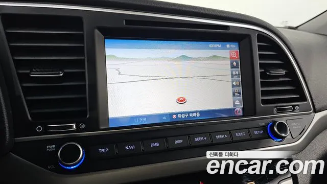 Hyundai AVANTE 2017 — фото 17