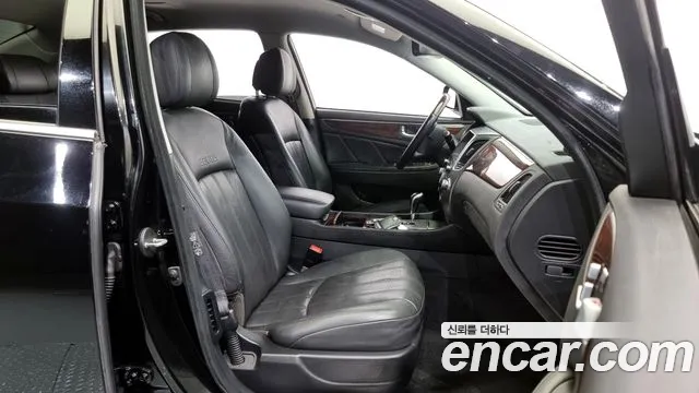 Hyundai Equus 2012 — фото 11