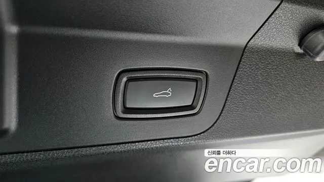 Porsche Panamera 2018 — фото 18