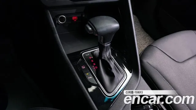 Kia Niro 2022 — фото 9