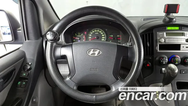 Hyundai Starex 2012 — фото 13