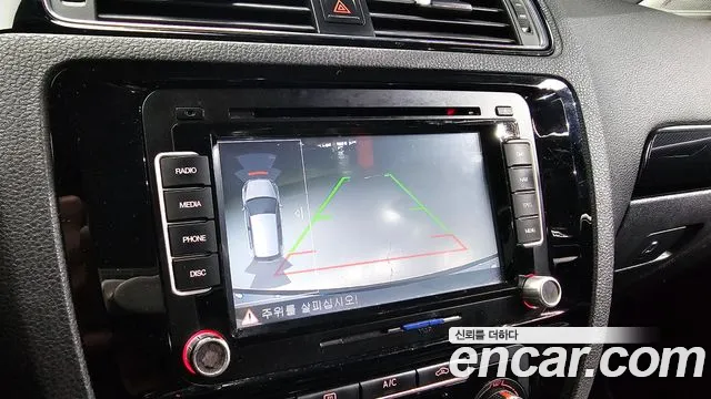 Volkswagen Jetta 2015 — фото 15