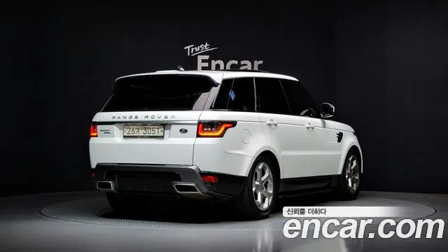 Land Rover Range Rover Sport 2018 — фото 2