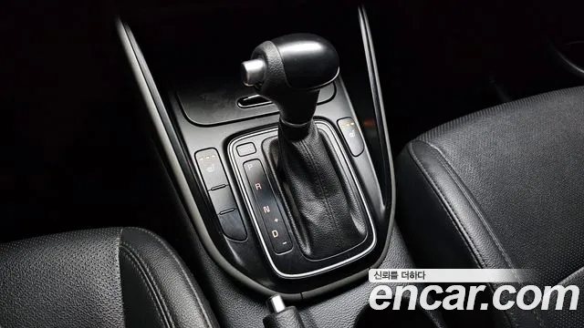Kia Carens 2016 — фото 9