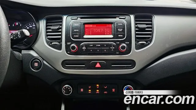 Kia Carens 2016 — фото 14