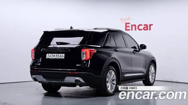 Ford Explorer 2020 — фото 2