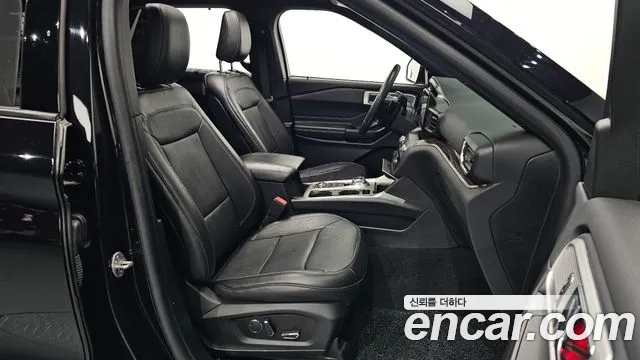 Ford Explorer 2020 — фото 12