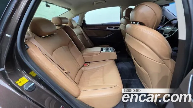 Hyundai Genesis 2016 — фото 19