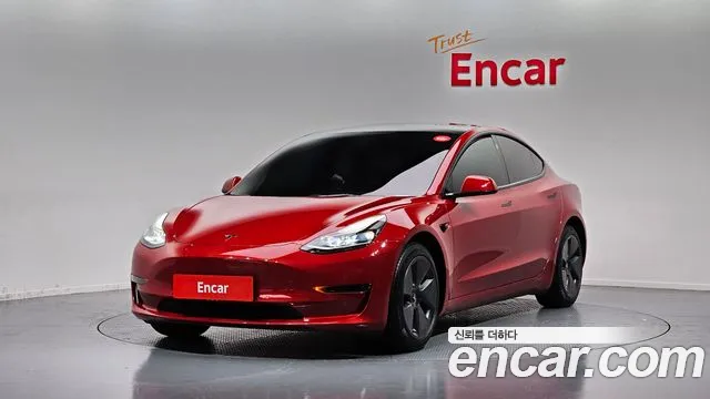 Tesla Model 3 2022 — фото 1
