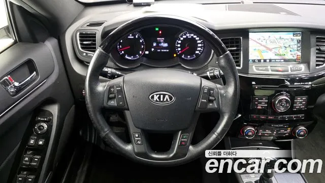 Kia K7 2011 — фото 13