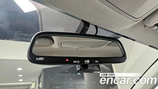 Kia Stonic 2018 — фото 19