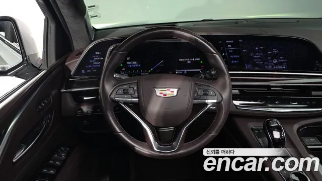 Cadillac Escalade 2023 — фото 12