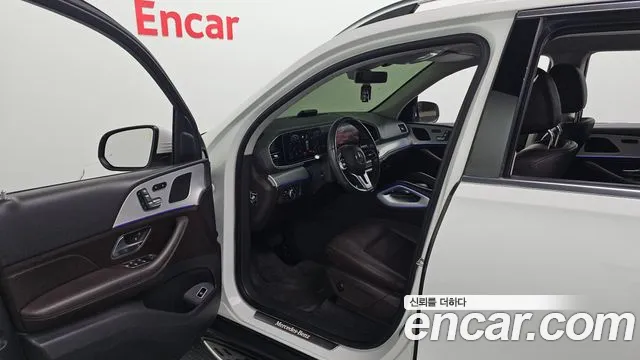 Mercedes-Benz GLE-Class 2019 — фото 10
