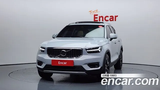 Volvo XC40 2020 — фото 3