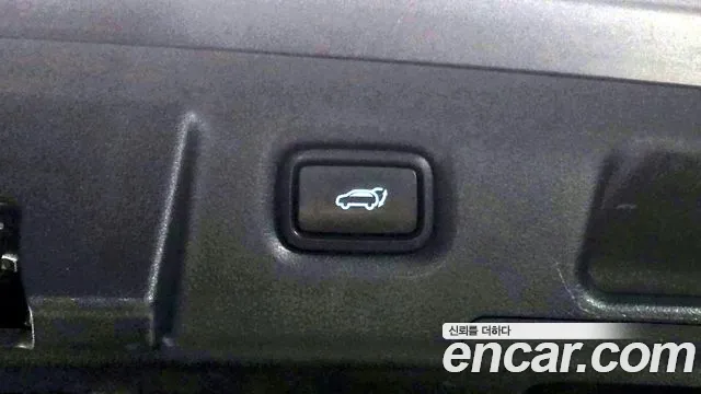 Hyundai Santafe 2021 — фото 19