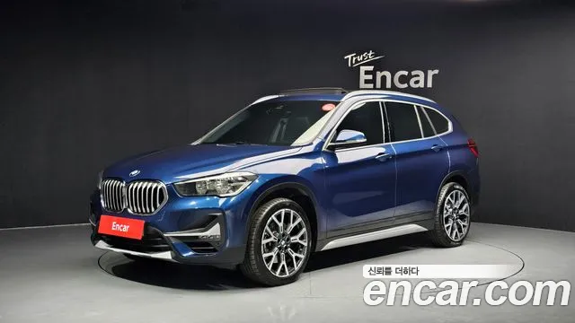 BMW X1 2022 — фото 1