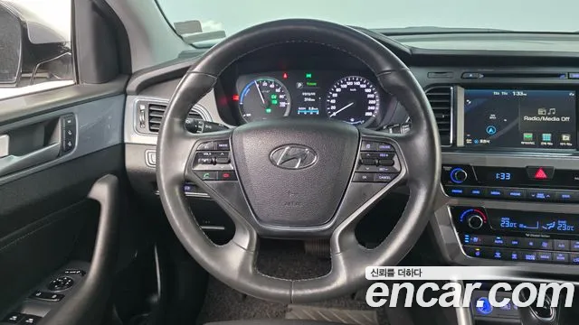 Hyundai Sonata 2016 — фото 13