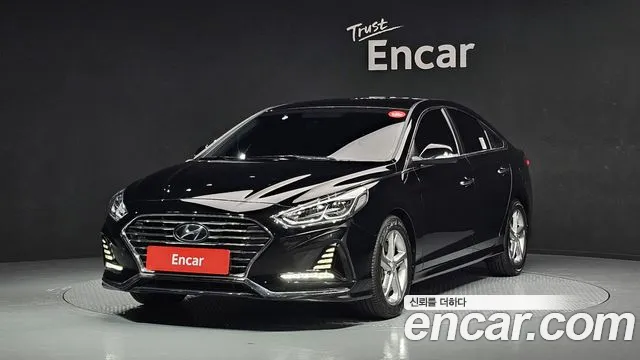 Hyundai Sonata 2018 — фото 1