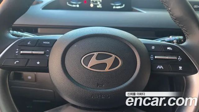 Hyundai Staria 2025 — фото 14