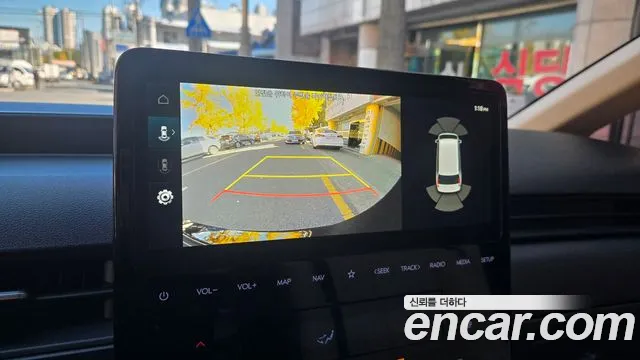 Hyundai Staria 2025 — фото 15