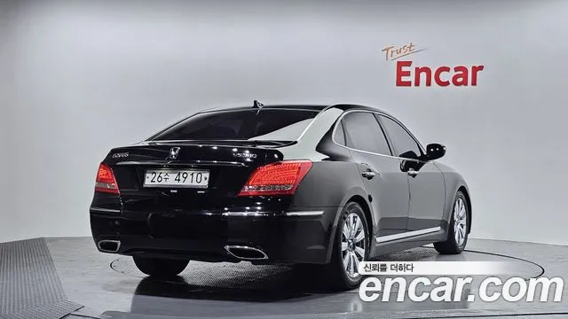 Hyundai Equus 2012 — фото 2