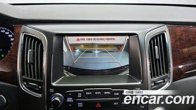 Hyundai Equus 2012 — фото 15