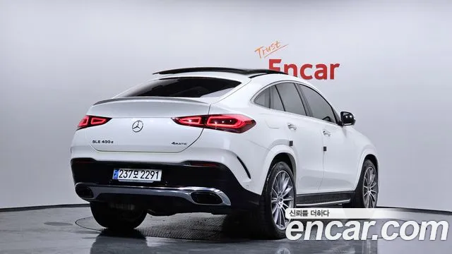 Mercedes-Benz GLE-Class 2023 — фото 2