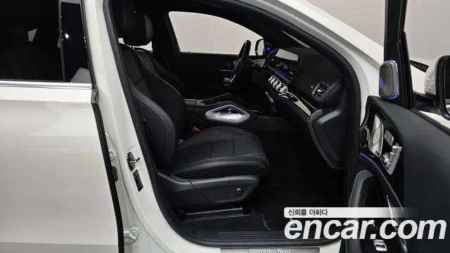 Mercedes-Benz GLE-Class 2023 — фото 11