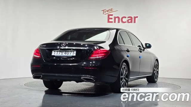 Mercedes-Benz E-Class 2020 — фото 2