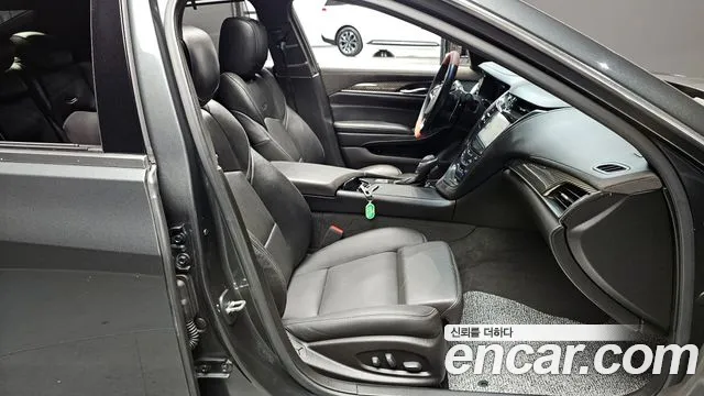 Cadillac CTS 2015 — фото 10