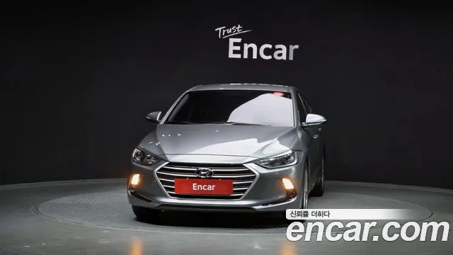 Hyundai AVANTE 2017 — фото 3