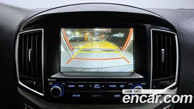 Hyundai Starex 2017 — фото 15