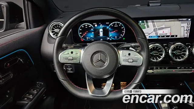Mercedes-Benz GLA-Class 2023 — фото 13