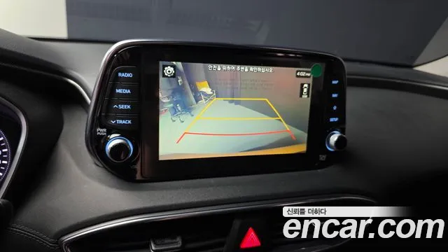 Hyundai Santafe 2020 — фото 16