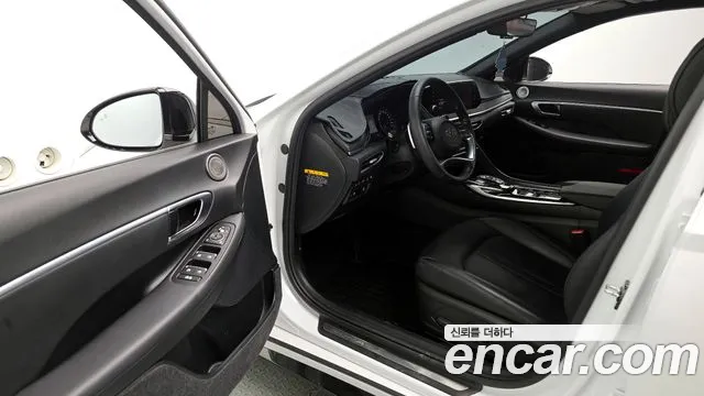 Hyundai Sonata 2020 — фото 10