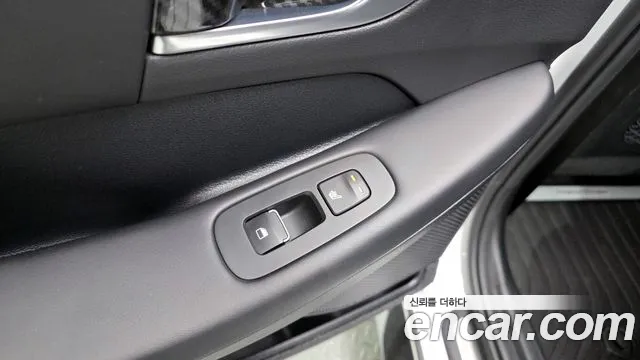 Hyundai Sonata 2020 — фото 19