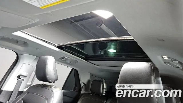 Ford Explorer 2021 — фото 18