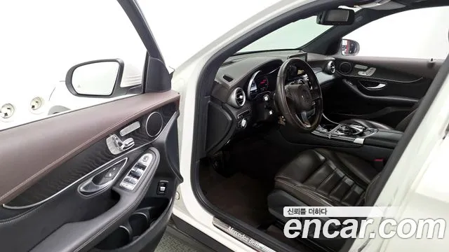 Mercedes-Benz GLC-Class 2016 — фото 10