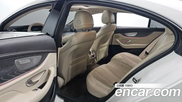 Mercedes-Benz CLS-Class 2021 — фото 12