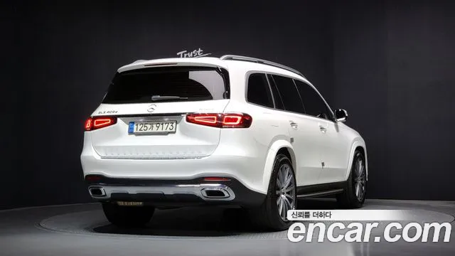 Mercedes-Benz GLS-Class 2023 — фото 2