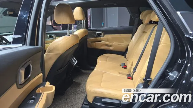 Kia Sorento 2021 — фото 13