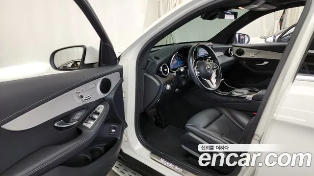 Mercedes-Benz GLC-Class 2021 — фото 10