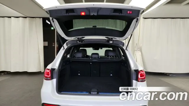 Mercedes-Benz GLC-Class 2021 — фото 20