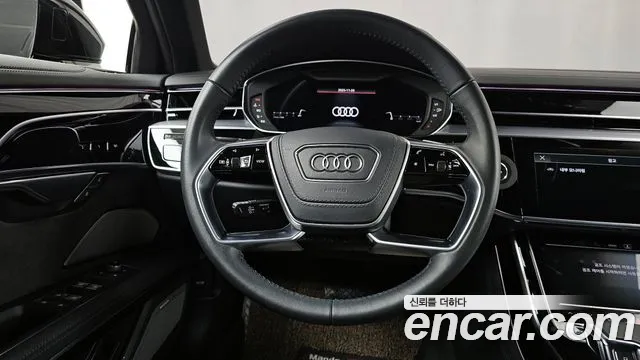 Audi A8 2021 — фото 13