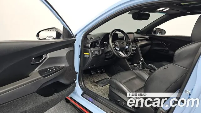 Hyundai Veloster 2019 — фото 10