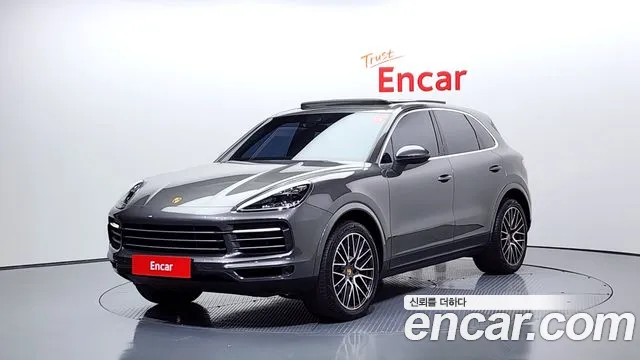 Porsche Cayenne 2019 — фото 1