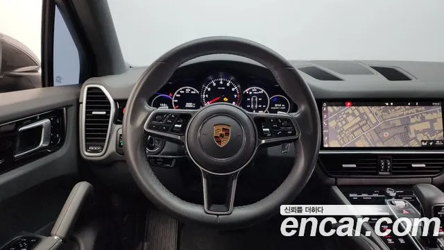 Porsche Cayenne 2019 — фото 13